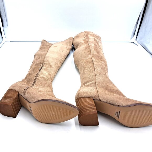 Dolce Veta Suede Boots - Size 7 - Picture 5 of 14